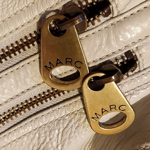 * Marc by Marc Jacobs Farridah Leather Pocket - Picture 8 of 8